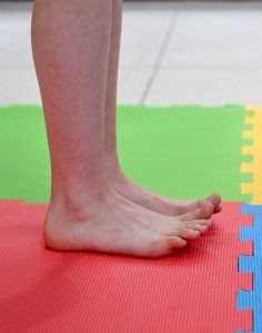 feet with toes lifted