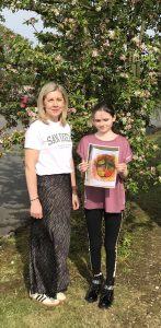Winner of 10-12 Age Category Kesha McMackin presented their prize by Margaret Ferris