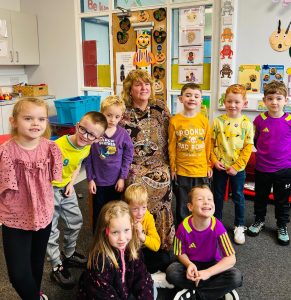 Children In St Anne’s Speech And Language Class, Derry Londonderry Celebrating With The Deputy Mayor (4)