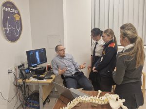 Future Medical And Dental Students SWAH Interactive Event