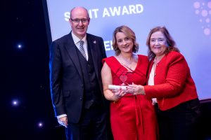 Eimear Watson ICU Manager SWAH Spirit Award Winner presented by Neil Guckian and Geraldine McKay
